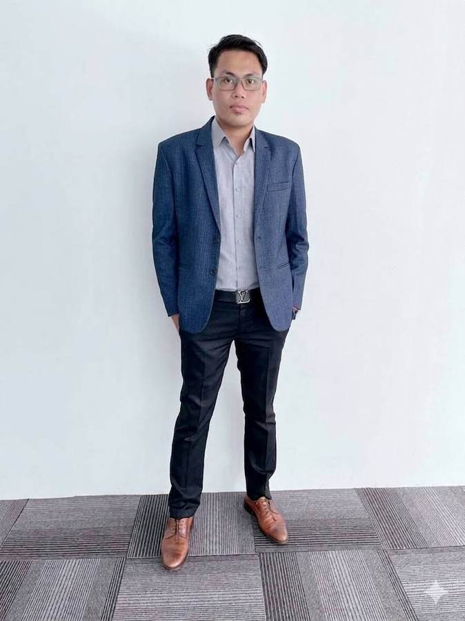 Lysong Sun, professional portrait