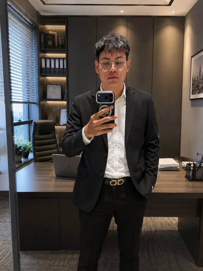 Lysong Sun at the office